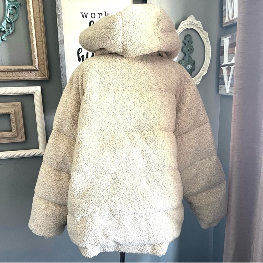 GOOD AMERICAN Faux Shearling Cocoon Puffer Jacket Size XL - Picture 5 of 10